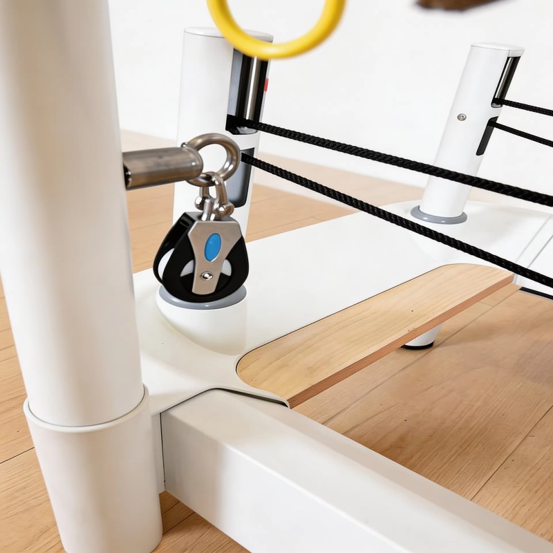 White Pilates Reformer Bed Cor - огляд і ціна Pilates Yoga Loft